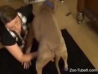 Juicy pussy lady  getting fucked by a brown mutt