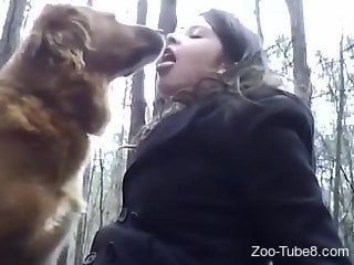 Sensual babe ass licked by her dog in outdoor solo
